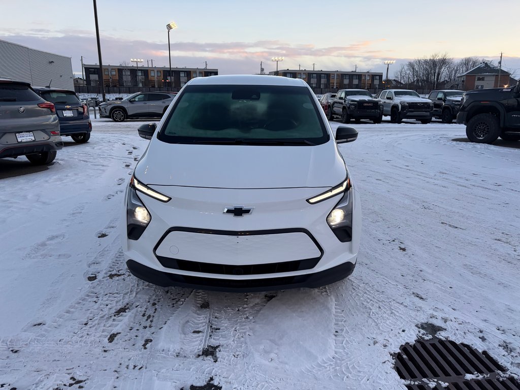 2023 Chevrolet Bolt EV 1LT in Charlemagne, Quebec - 2 - w1024h768px