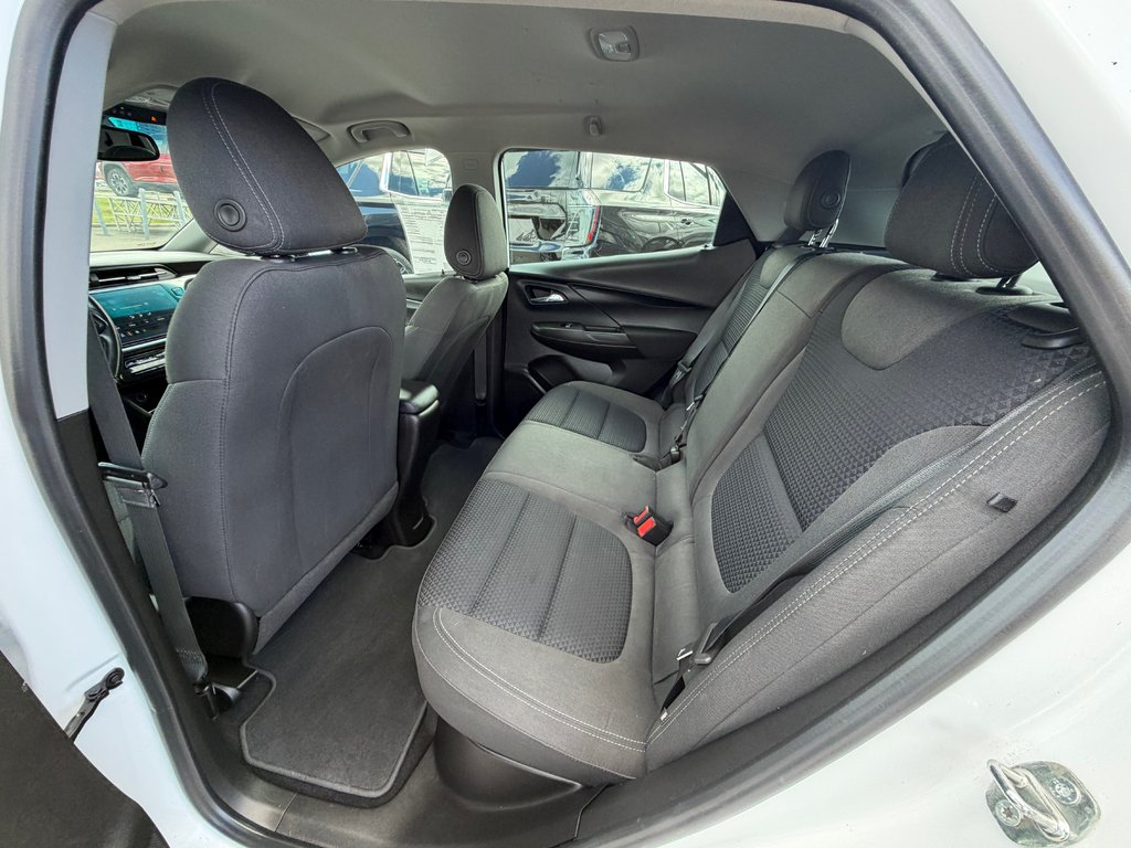 2023 Chevrolet Bolt EV 1LT in Saint-Jérôme, Quebec - 8 - w1024h768px