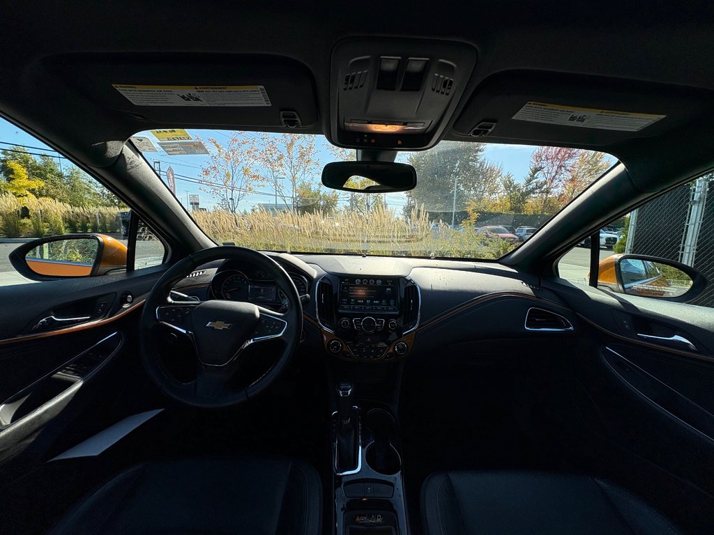 Chevrolet Cruze PREMIER, BANC CHAUFFANT, CAMÉRA DE RECUL 2017 à Charlemagne, Québec - 10 - w1024h768px