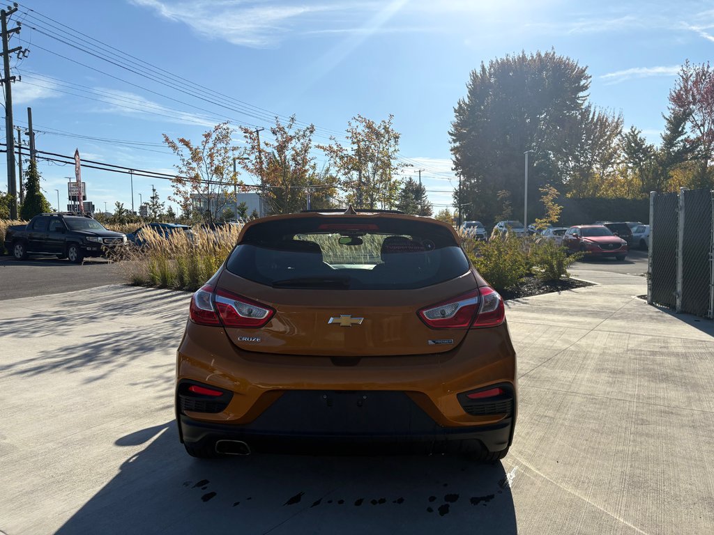 Chevrolet Cruze PREMIER, BANC CHAUFFANT, CAMÉRA DE RECUL 2017 à Charlemagne, Québec - 8 - w1024h768px