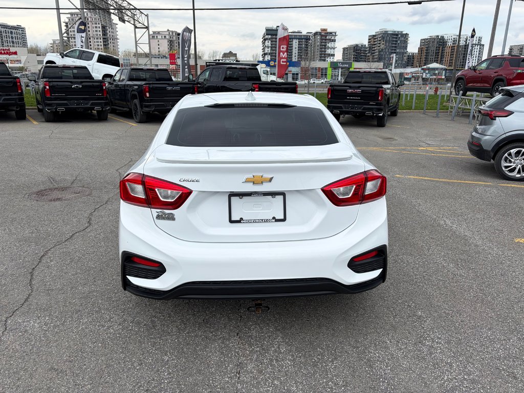2018 Chevrolet Cruze LT in Saint-Jérôme, Quebec - 5 - w1024h768px