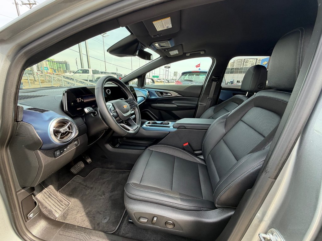 Chevrolet Equinox EV LT 2024 à Saint-Jérôme, Québec - 7 - w1024h768px
