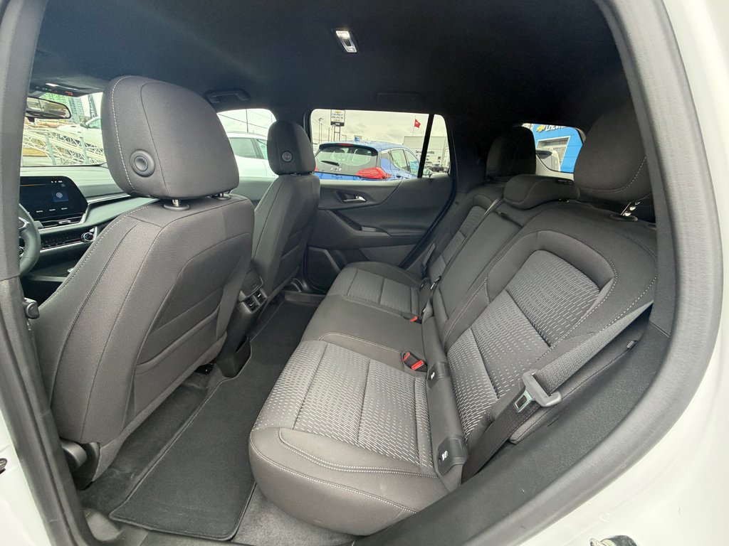 Chevrolet Equinox FWD LT 2025 à Saint-Jérôme, Québec - 9 - w1024h768px