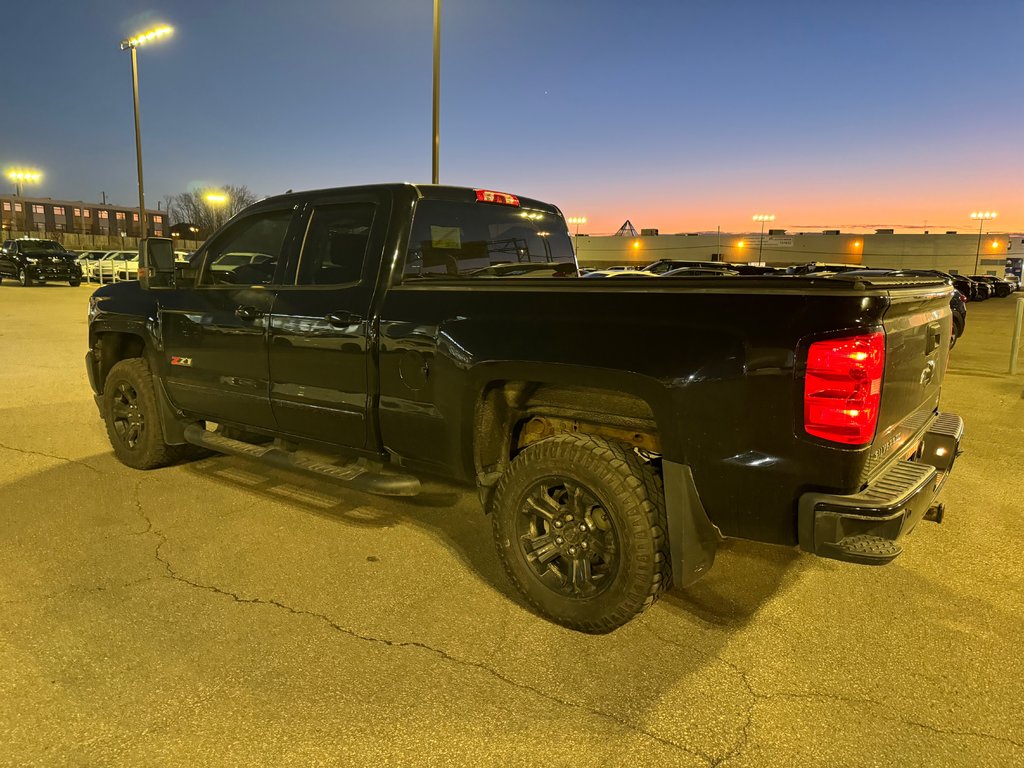 2019  Silverado 1500 LT 4WD Z71 OFF ROAD in Charlemagne, Quebec - 5 - w1024h768px