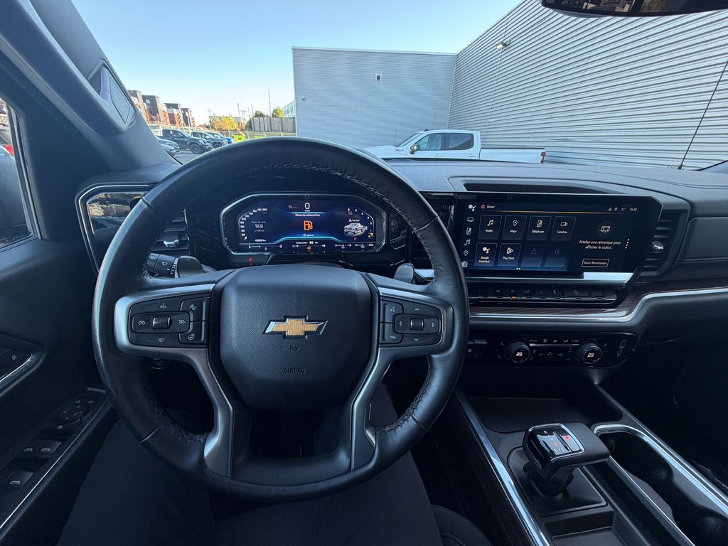 2023 Chevrolet Silverado 1500 4WD Crew Cab in Charlemagne, Quebec - 12 - w1024h768px
