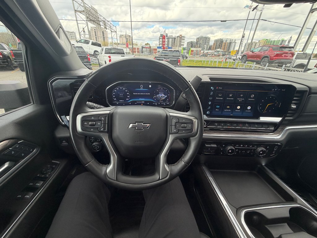2025 Chevrolet Silverado 2500HD LTZ in Saint-Jérôme, Quebec - 10 - w1024h768px