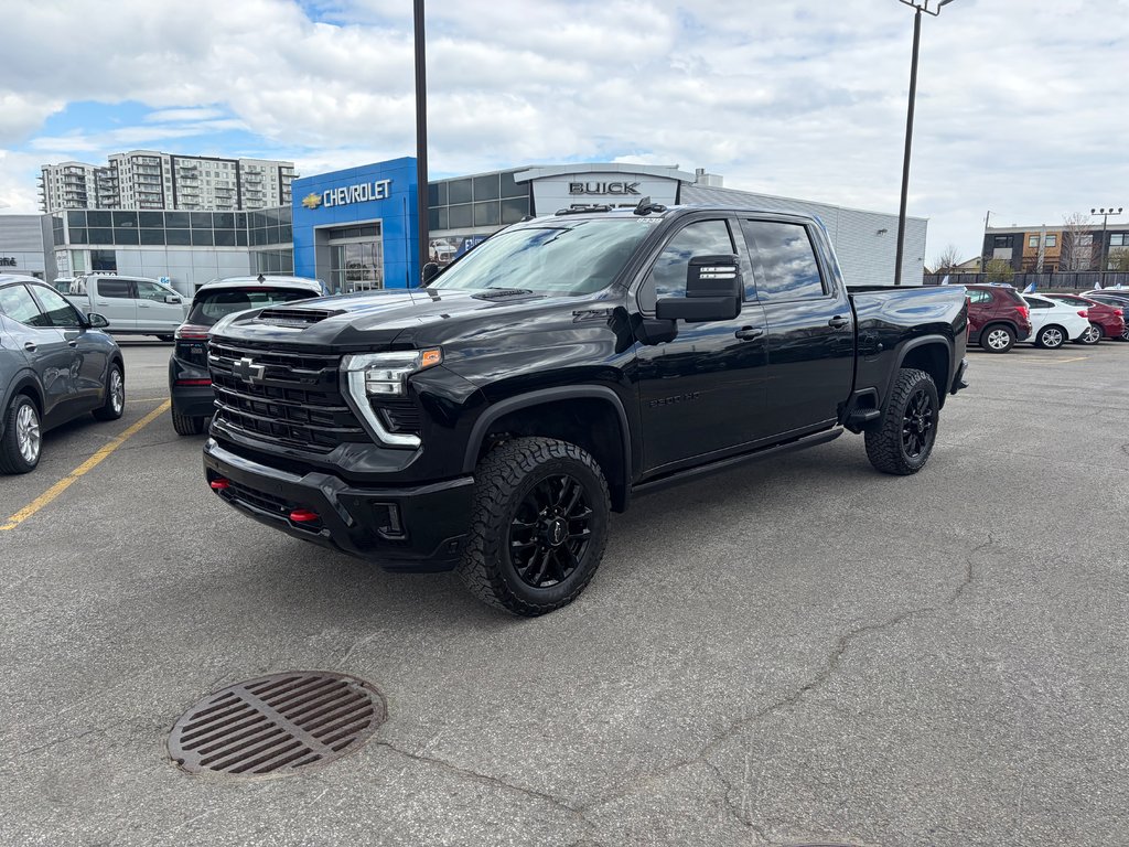 2025 Chevrolet Silverado 2500HD LTZ in Saint-Jérôme, Quebec - 1 - w1024h768px