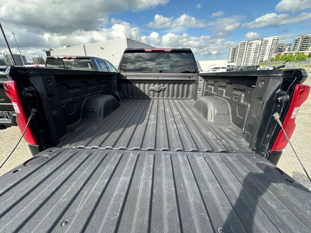 Chevrolet Silverado 4WD Standard BED Crew CAB RST 2022 à Charlemagne, Québec - 15 - w1024h768px