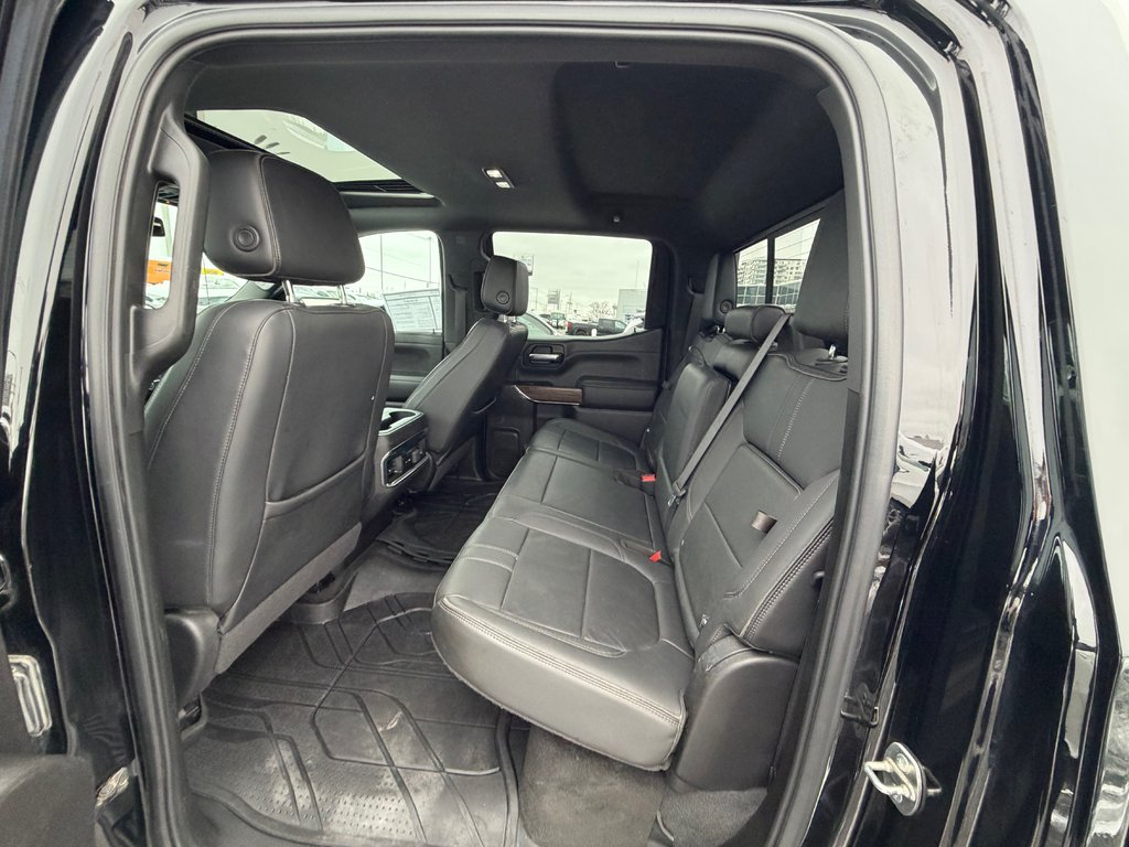 2022 Chevrolet Silverado 1500 LTD High Country in Charlemagne, Quebec - 11 - w1024h768px