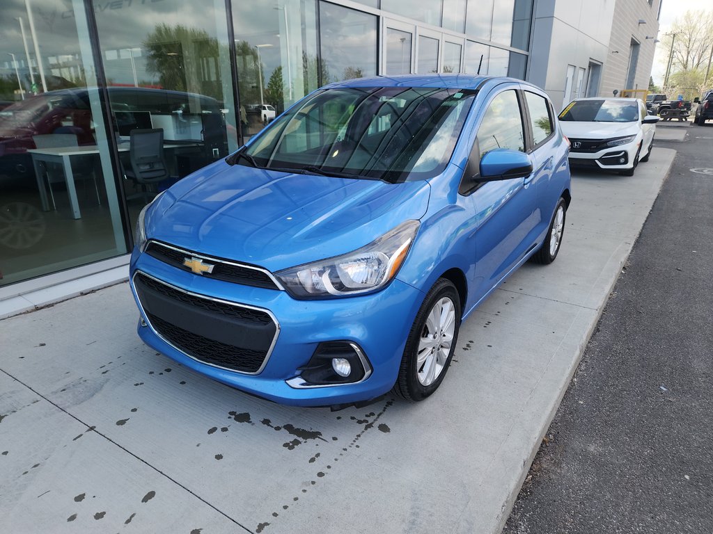 2017 Chevrolet Spark LT in Saint-Jérôme, Quebec - 1 - w1024h768px