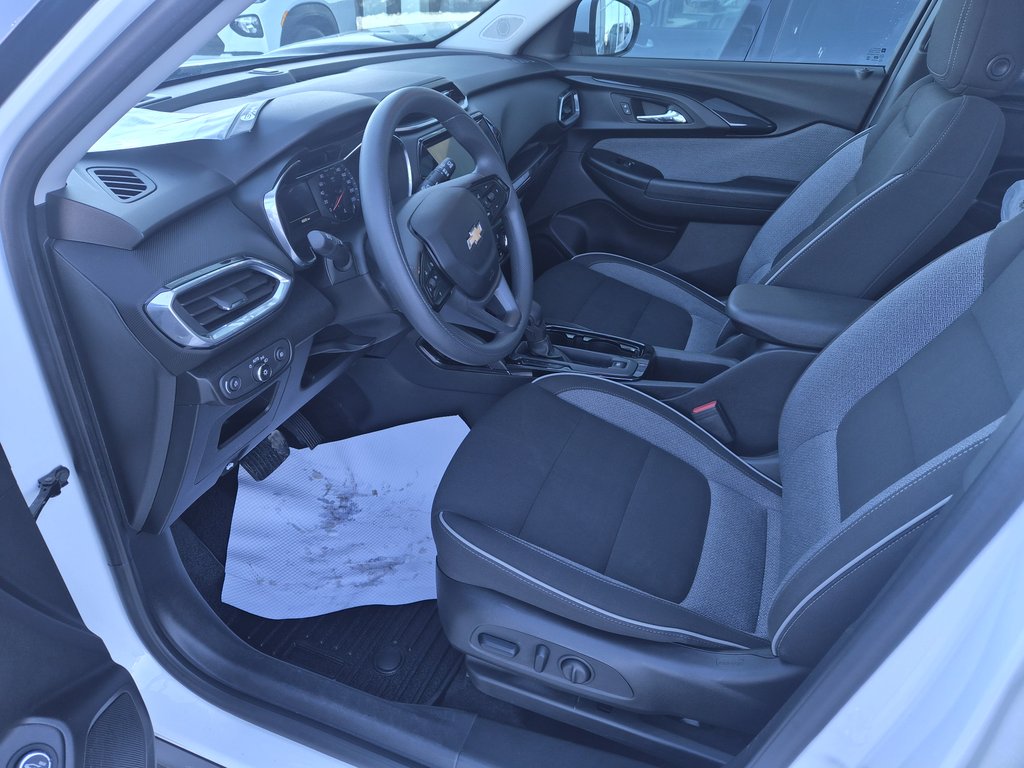 2023 Chevrolet Trailblazer LT in Charlemagne, Quebec - 9 - w1024h768px