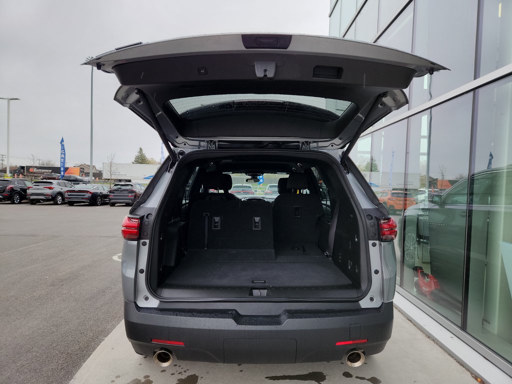 2024 Chevrolet Traverse Limited LT Cloth in Saint-Jérôme, Quebec - 8 - w1024h768px