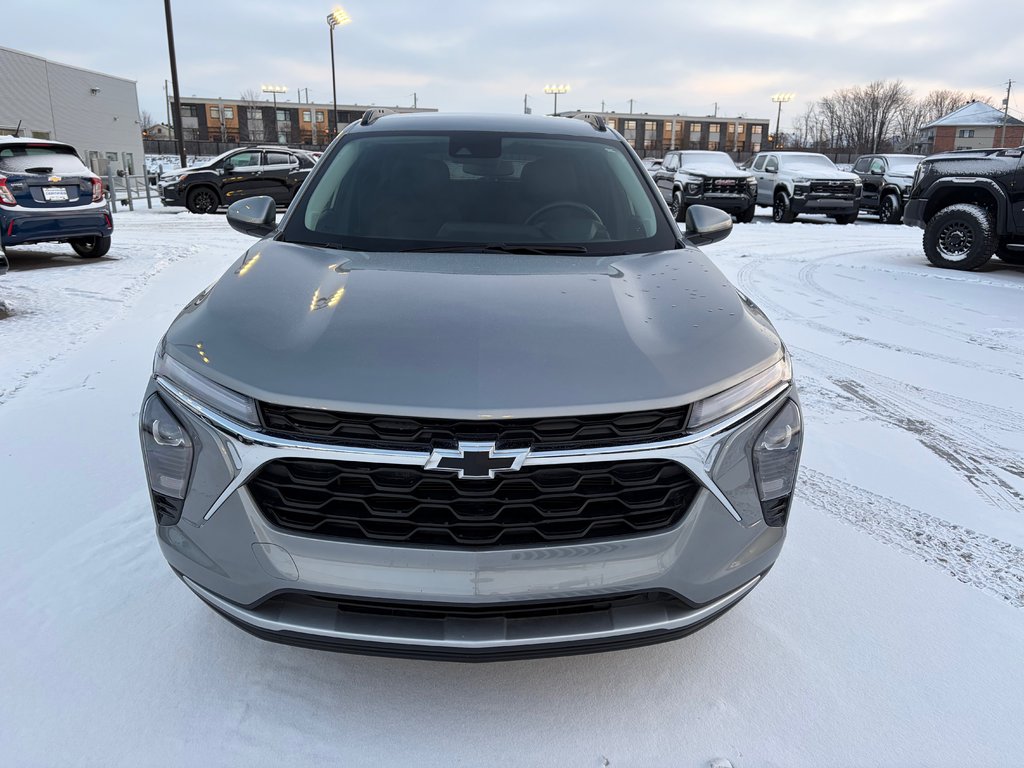 2025 Chevrolet Trax LT in Charlemagne, Quebec - 2 - w1024h768px
