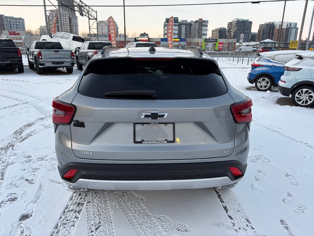 2025 Chevrolet Trax LT in Charlemagne, Quebec - 5 - w1024h768px