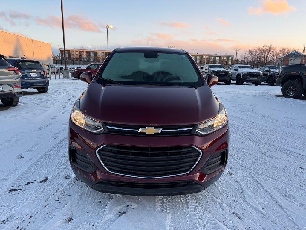 2017 Chevrolet Trax LS in Charlemagne, Quebec - 2 - w1024h768px
