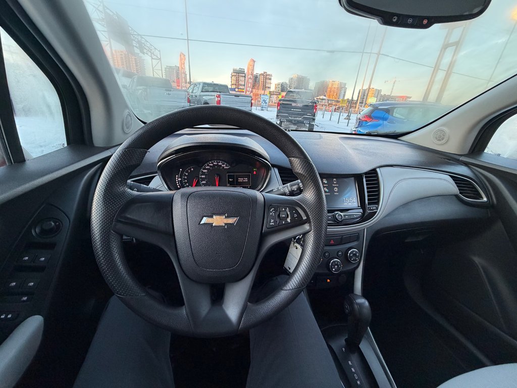 2017 Chevrolet Trax LS in Charlemagne, Quebec - 11 - w1024h768px