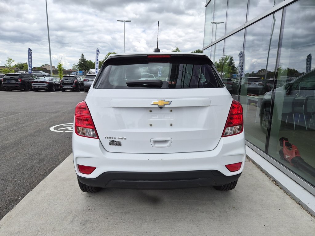 Chevrolet Trax LS , AWD 2017 à Charlemagne, Québec - 8 - w1024h768px