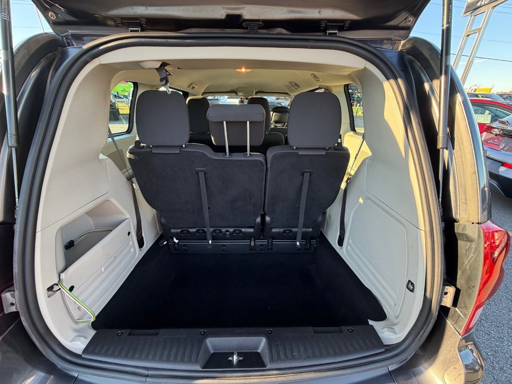 2019 Dodge GRAND CARAVAN ENSEMBLE VALEUR PLUS in Charlemagne, Quebec - 7 - w1024h768px
