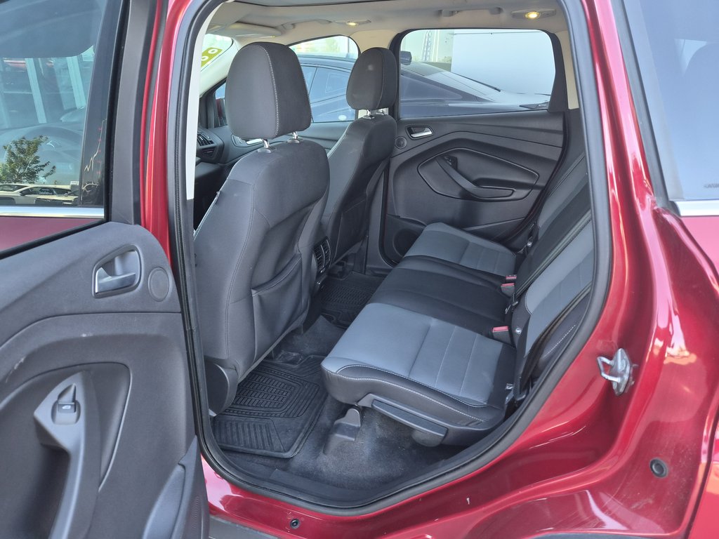 2014 Ford Escape SE , TOIT PANO ,AWD in Charlemagne, Quebec - 8 - w1024h768px