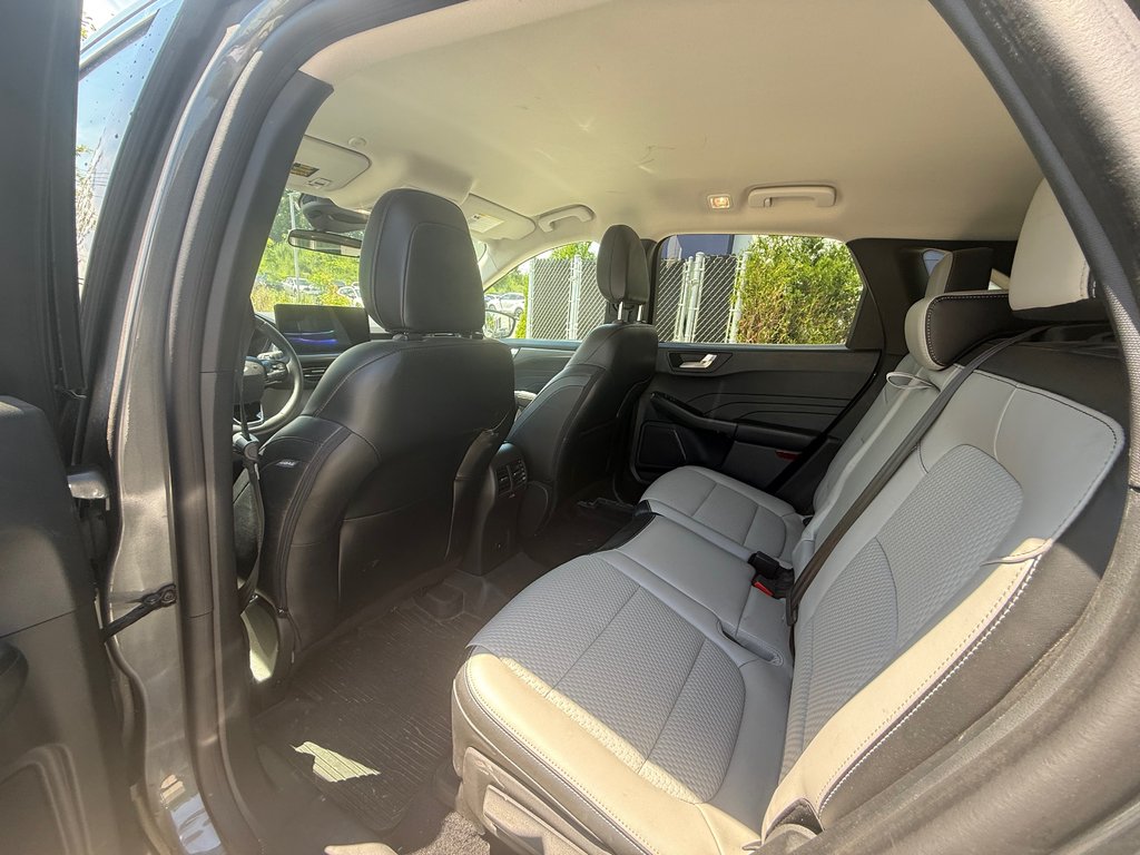 2023 Ford Escape PHEV,CAMÉRA DE RECUL,BANC CHAUFFANT in Saint-Jérôme, Quebec - 9 - w1024h768px