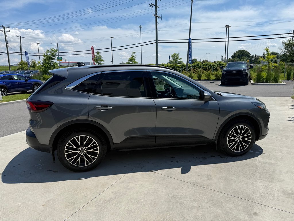 2023 Ford Escape PHEV,CAMÉRA DE RECUL,BANC CHAUFFANT in Saint-Jérôme, Quebec - 12 - w1024h768px
