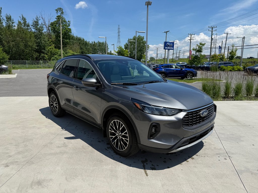 2023 Ford Escape PHEV,CAMÉRA DE RECUL,BANC CHAUFFANT in Saint-Jérôme, Quebec - 13 - w1024h768px