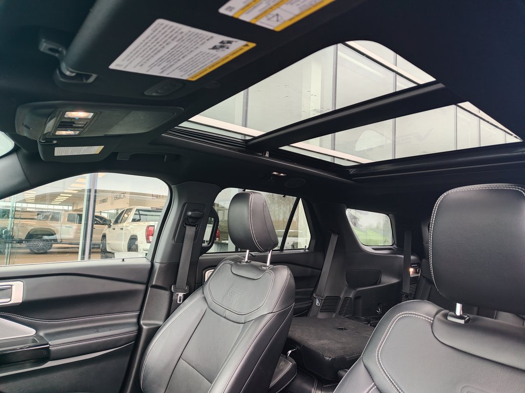 Ford Explorer ST 2023 à Saint-Jérôme, Québec - 12 - w1024h768px