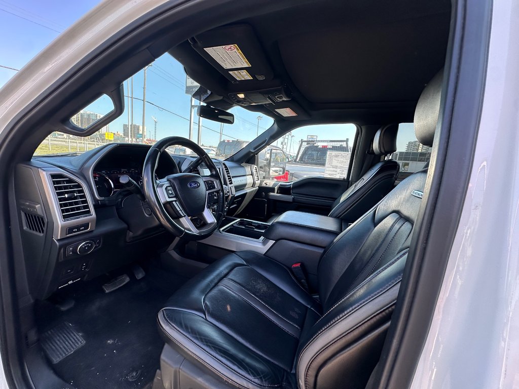 Ford F-250 Super Duty 4WD Crew Cab 176'' WB 2021 à Charlemagne, Québec - 7 - w1024h768px