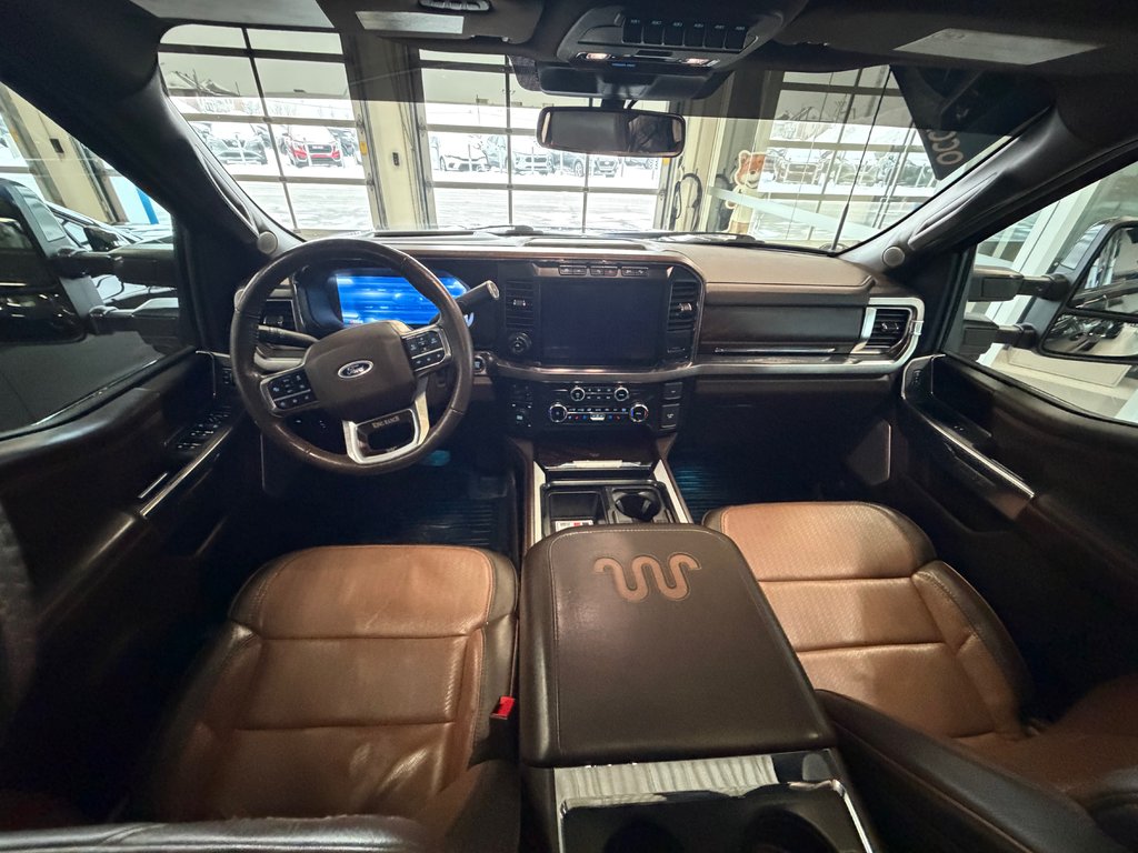 Ford Super Duty F-450 DRW  2023 à Charlemagne, Québec - 8 - w1024h768px