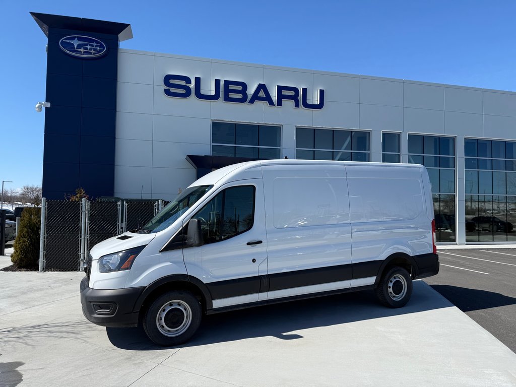 2023 Ford Transit Cargo Van JAMAIS ACCIDENTÉ, in Charlemagne, Quebec - 3 - w1024h768px