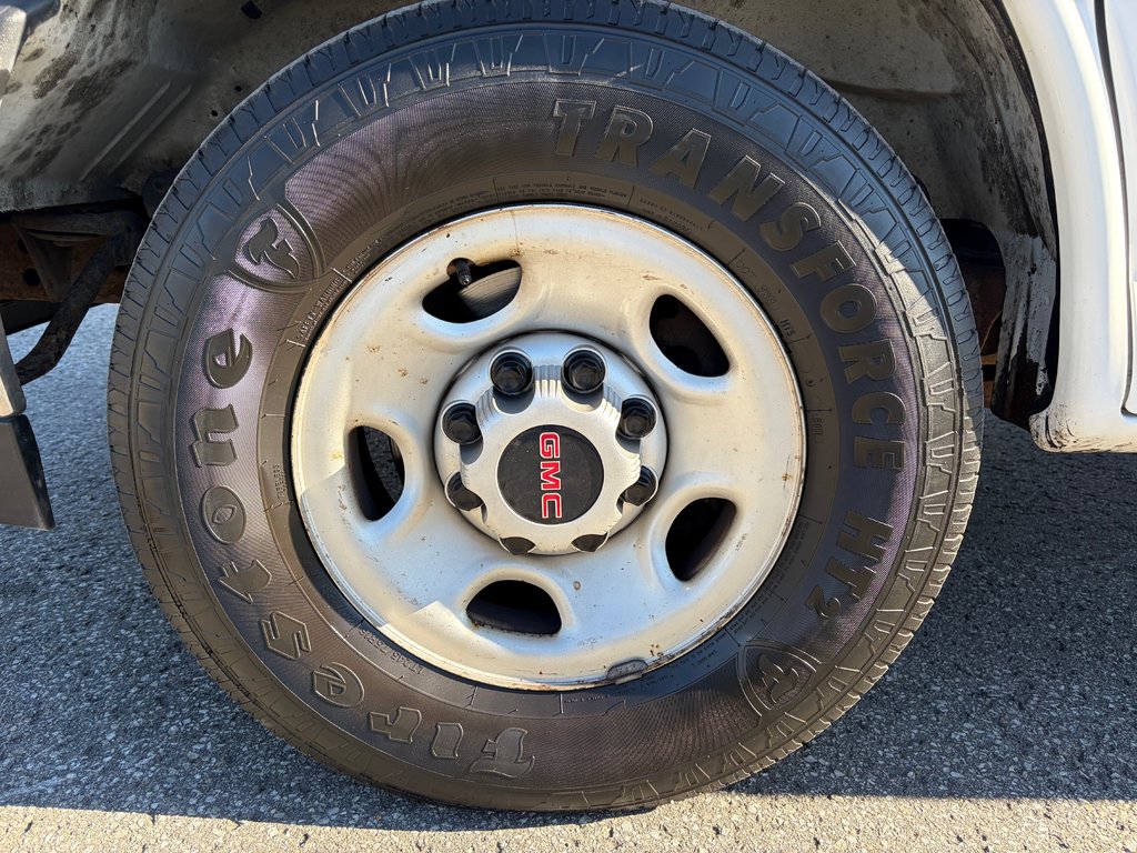 2021 GMC SAVANA , COMM., TRONQ., EMP. 139 PO in Charlemagne, Quebec - 7 - w1024h768px