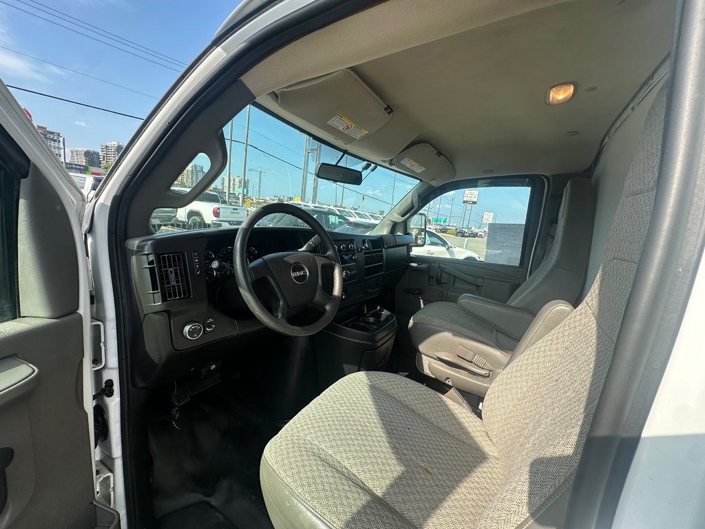 2019 GMC Savana fourgonnette tronquée commercial in Charlemagne, Quebec - 8 - w1024h768px