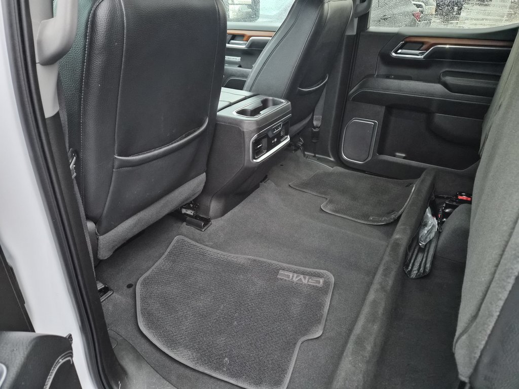 2023 GMC Sierra 1500 Denali in Charlemagne, Quebec - 5 - w1024h768px