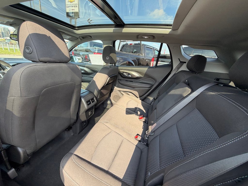 2023 GMC TERRAIN SLE AWD SLE in Charlemagne, Quebec - 9 - w1024h768px