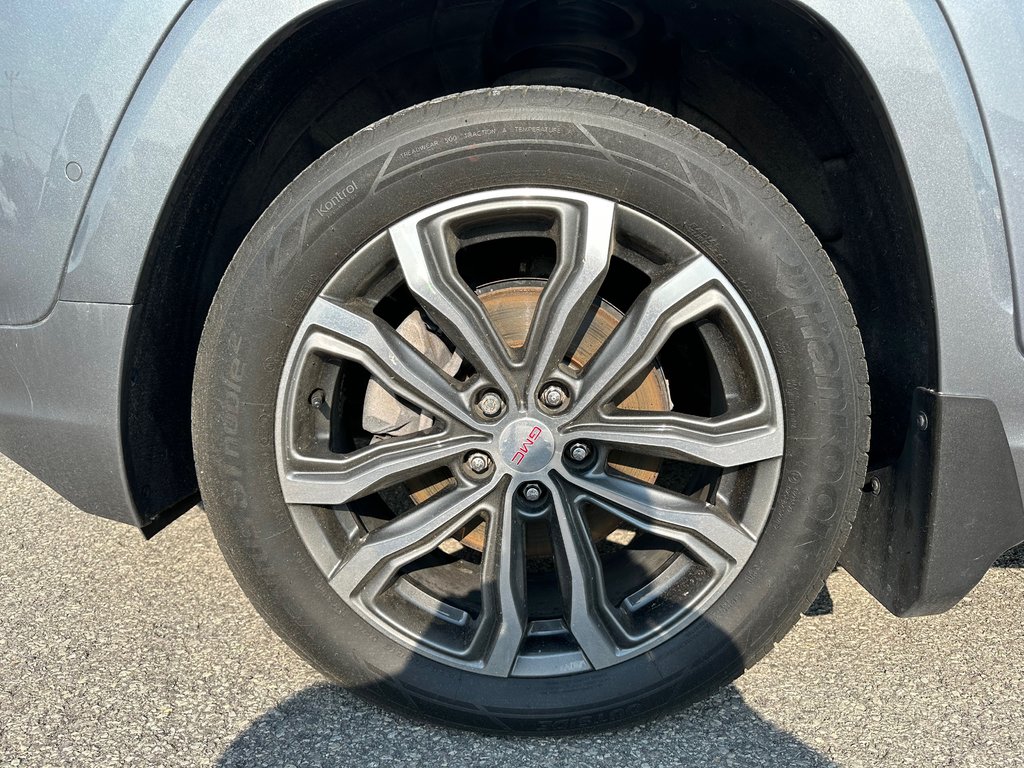 GMC Terrain AWD 2019 à Charlemagne, Québec - 6 - w1024h768px