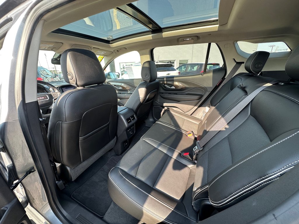 GMC Terrain AWD 2019 à Charlemagne, Québec - 12 - w1024h768px
