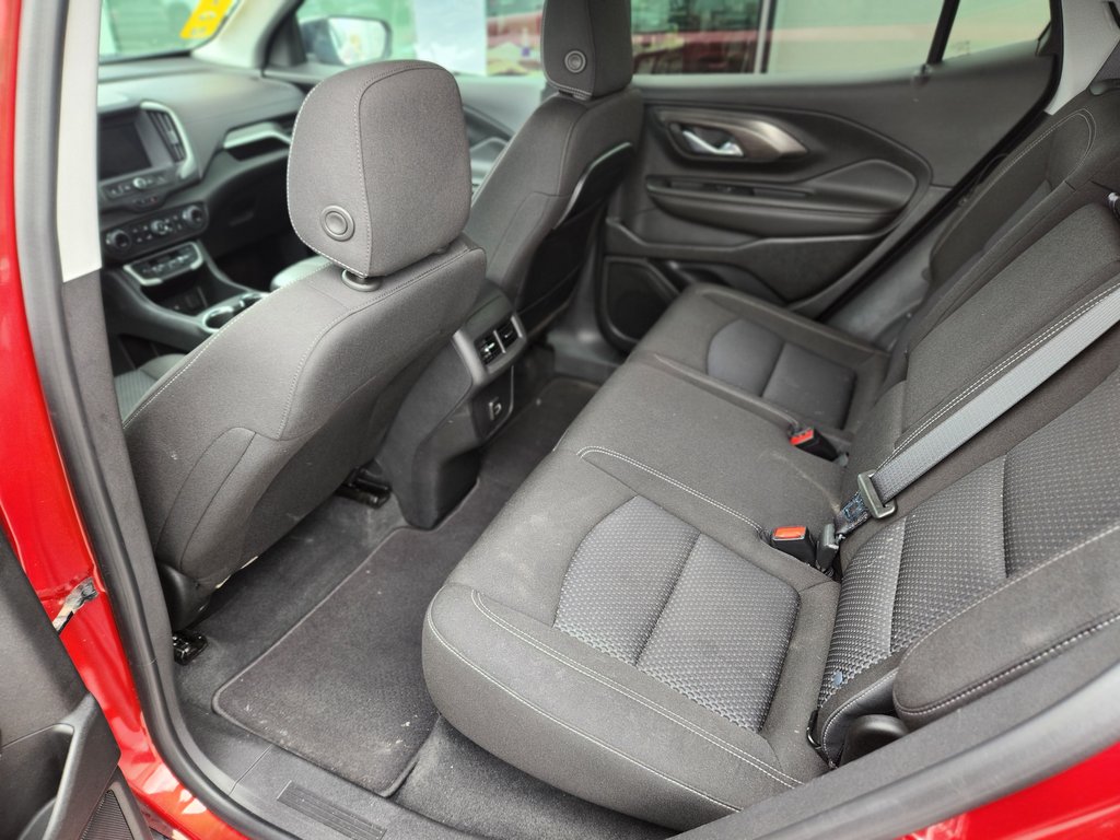 GMC Terrain SLE 2023 à Charlemagne, Québec - 10 - w1024h768px