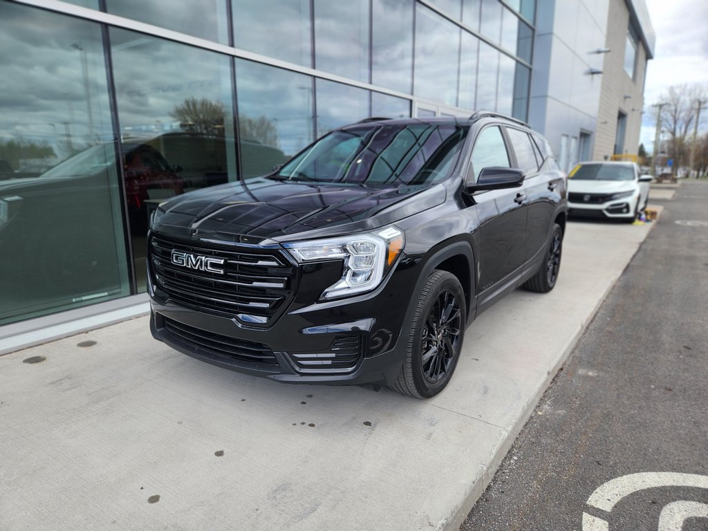 GMC Terrain SLE AWD 2023 à Saint-Jérôme, Québec - 1 - w1024h768px