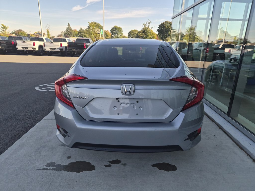 2018 Honda Civic Sedan EX in Charlemagne, Quebec - 6 - w1024h768px