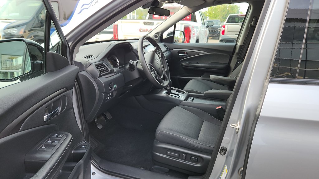 Honda Ridgeline SPORT , TRÈS PROPRE !!!! 2017 à Charlemagne, Québec - 4 - w1024h768px