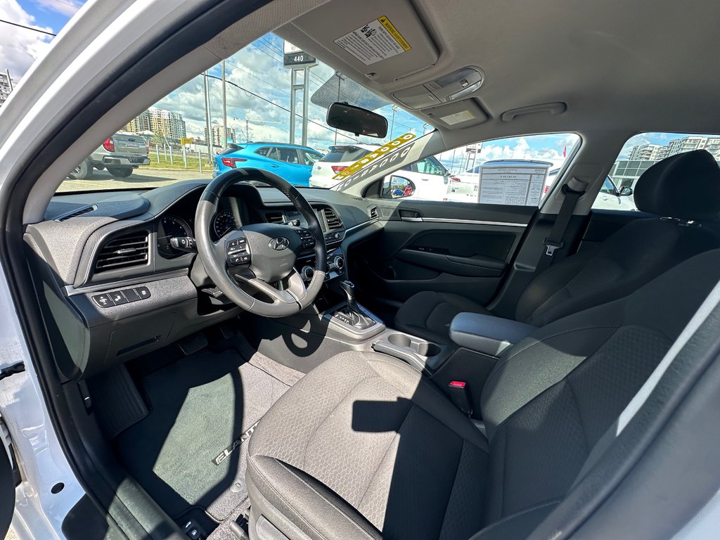 Hyundai Elantra PRIVILÉGIÉ 2020 à Charlemagne, Québec - 8 - w1024h768px