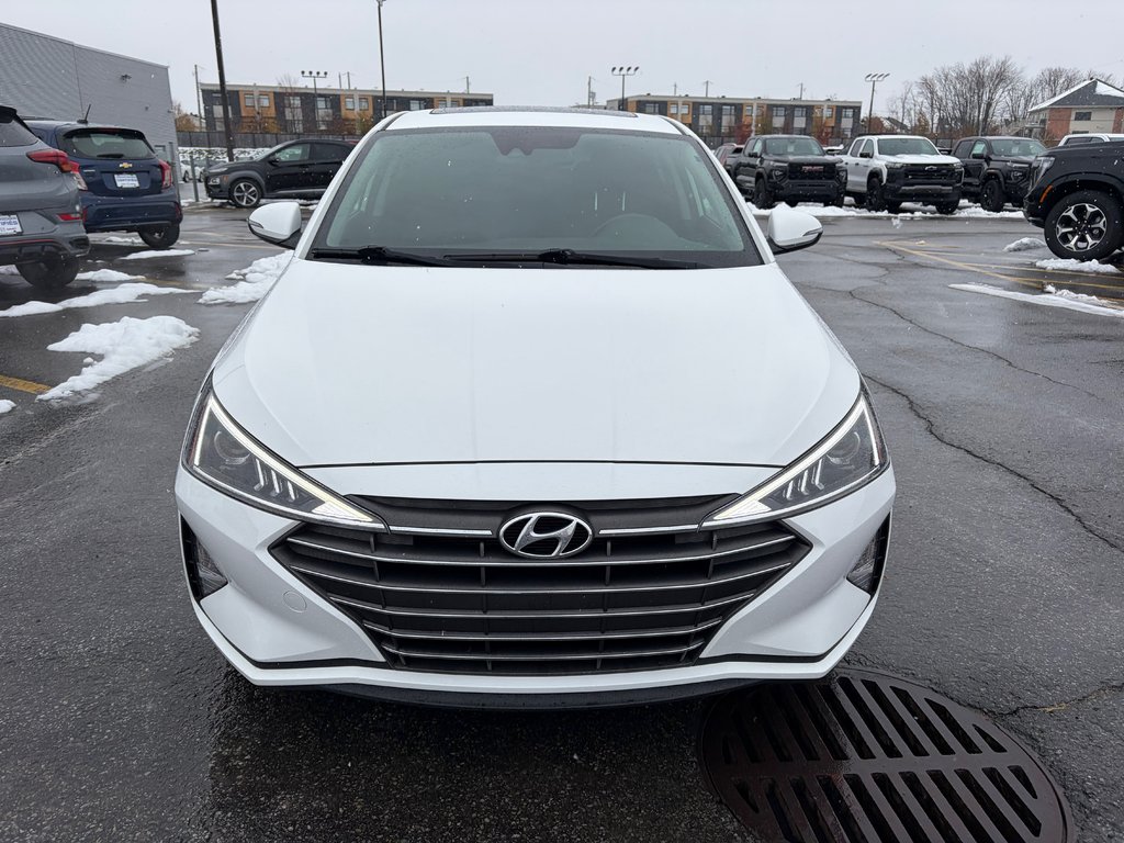 Hyundai Elantra Luxury 2020 à Charlemagne, Québec - 2 - w1024h768px
