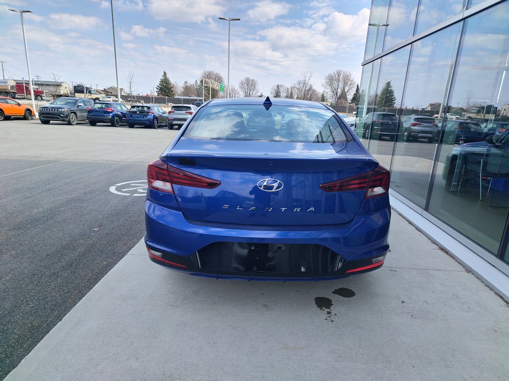 Hyundai Elantra Preferred 2020 à Charlemagne, Québec - 5 - w1024h768px