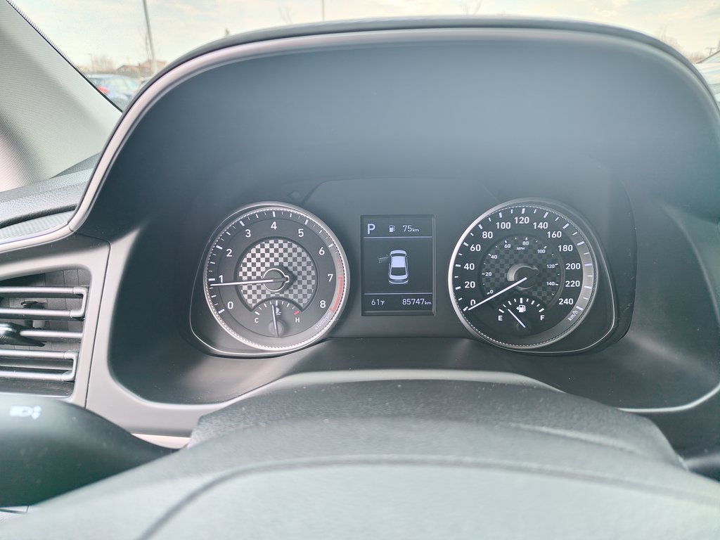 Hyundai Elantra Preferred 2020 à Charlemagne, Québec - 9 - w1024h768px
