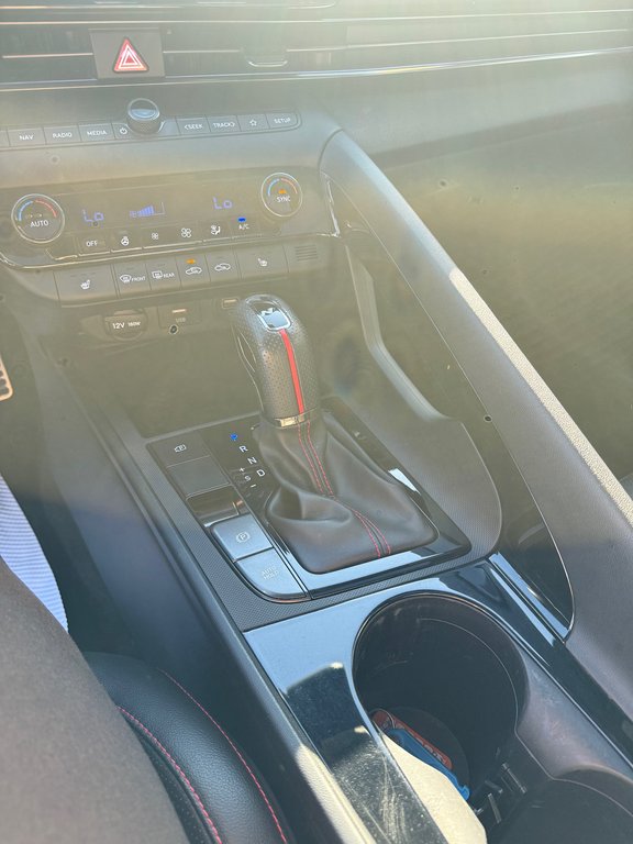 Hyundai Elantra N LINE ULTIMATE,CAMÉRA DE RECUL,BANC CHAUFFANT 2023 à Saint-Jérôme, Québec - 15 - w1024h768px