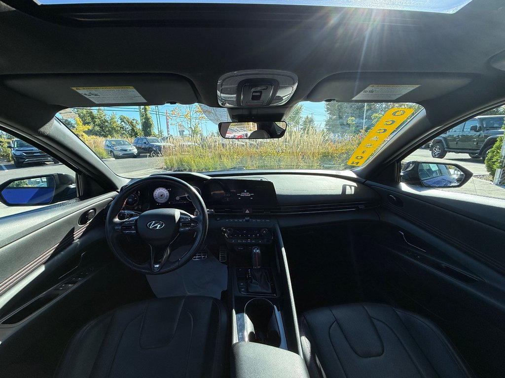 Hyundai Elantra N LINE ULTIMATE,CAMÉRA DE RECUL,BANC CHAUFFANT 2023 à Saint-Jérôme, Québec - 10 - w1024h768px