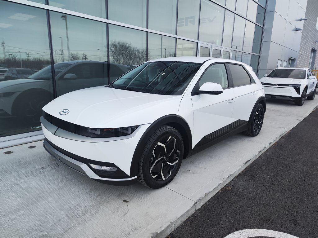 2022  Ioniq 5 Preferred , RWD in Charlemagne, Quebec - 1 - w1024h768px