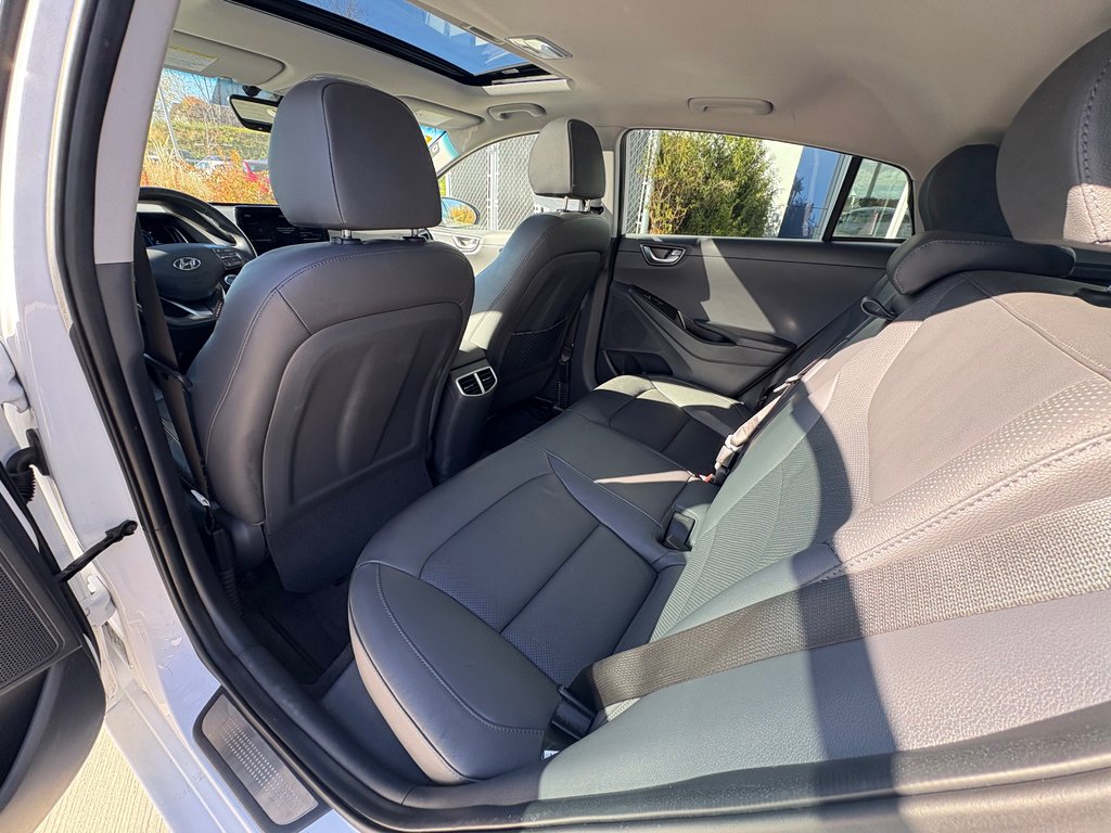 2020 Hyundai Ioniq Electric ULTIMATE, BANC CHAUFFANT, CAMÉRA DE RECUL in Charlemagne, Quebec - 9 - w1024h768px