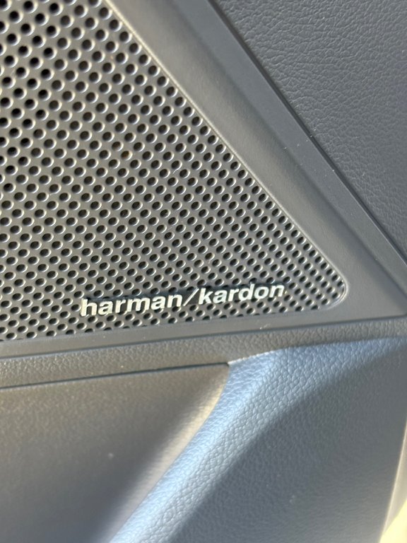 2020 Hyundai Ioniq Electric ULTIMATE, BANC CHAUFFANT, CAMÉRA DE RECUL in Charlemagne, Quebec - 27 - w1024h768px