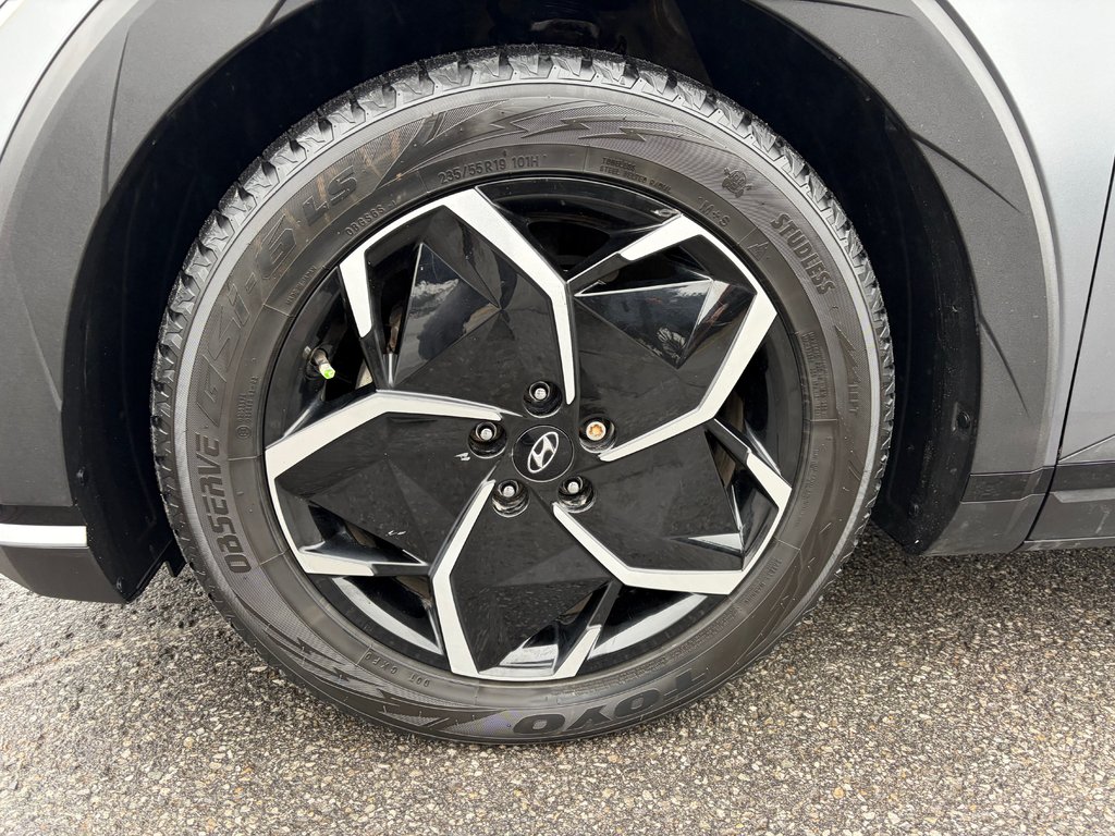 2022 Hyundai IONIQ 5 Preferred in Charlemagne, Quebec - 6 - w1024h768px